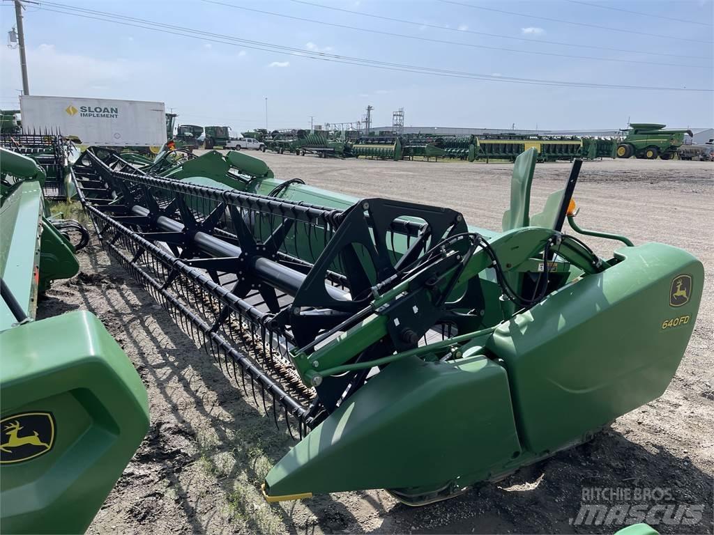 John Deere 640FD Tilbehør til mejetærskere