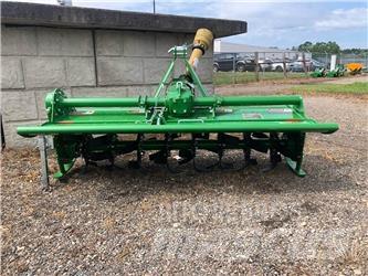 John Deere 665 Elektriske harver / jordfræsere