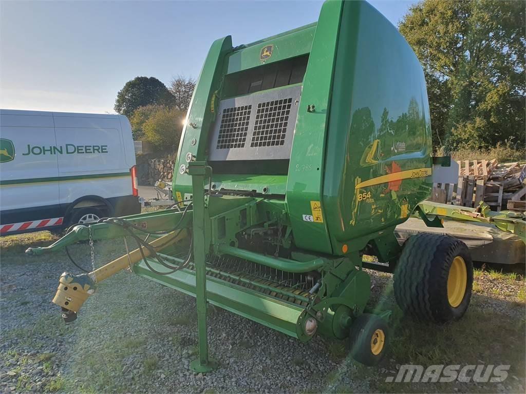John Deere 854 Rundballe-pressere