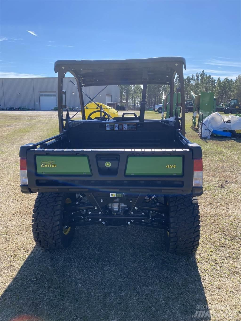 John Deere 865M Hjælpemaskiner
