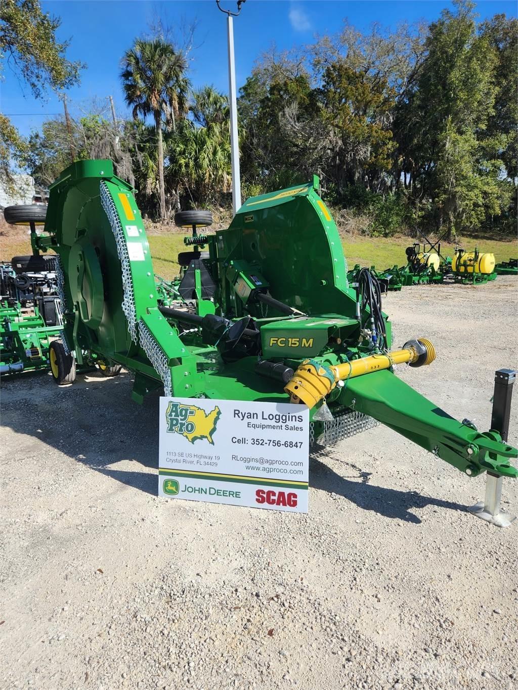 John Deere FC15M Balleskærere og -stablere