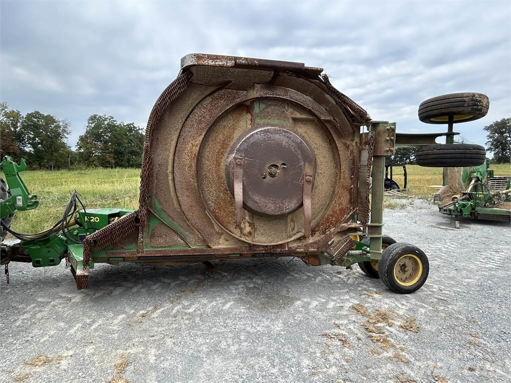 John Deere r20 Balleskærere og -stablere