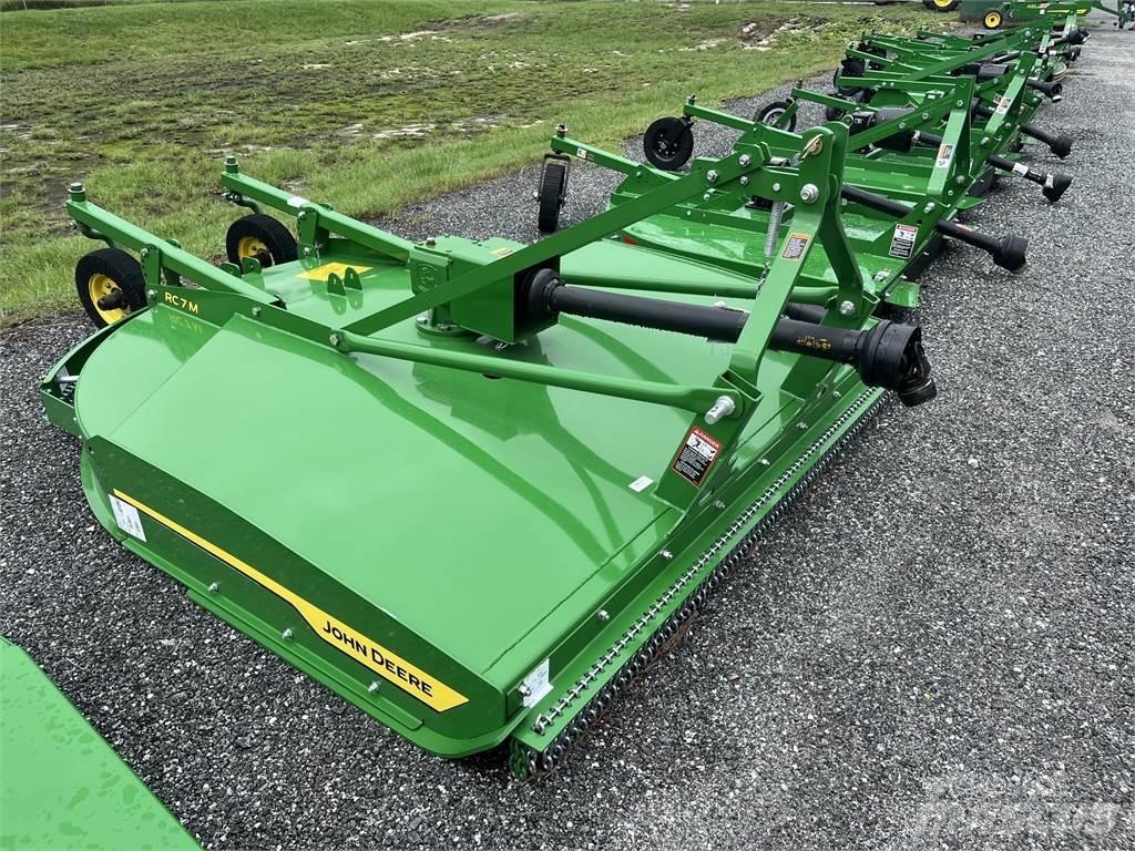 John Deere RC7M Balleskærere og -stablere