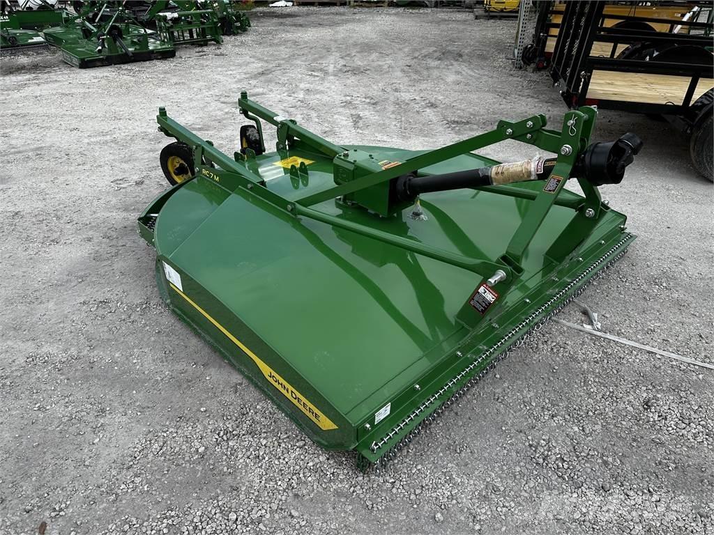 John Deere RC7M Balleskærere og -stablere