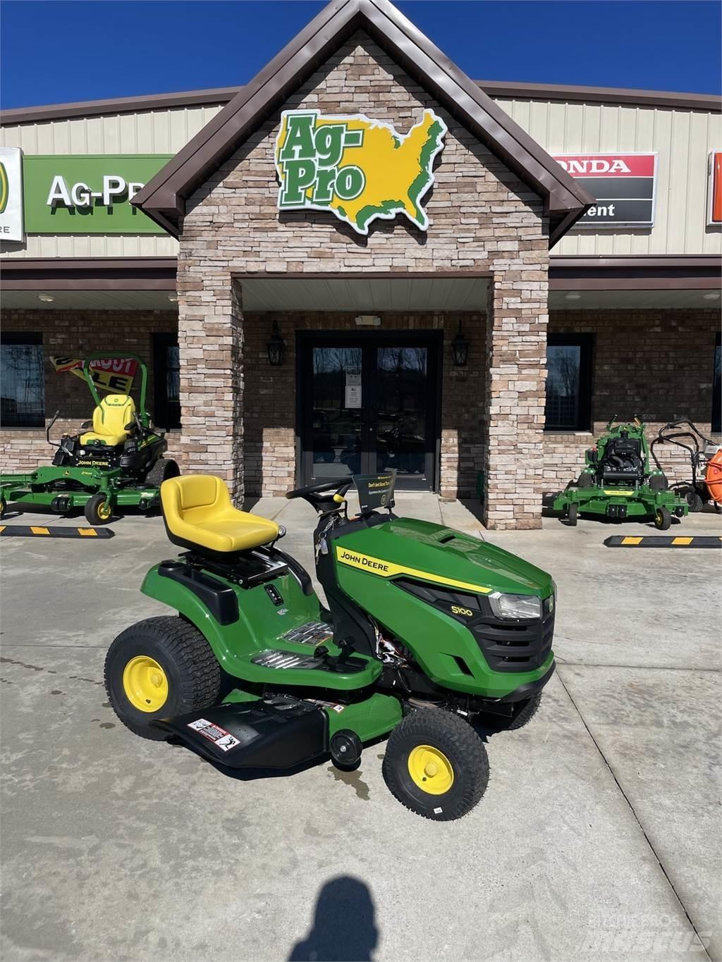 John Deere S100 Traktorklippere
