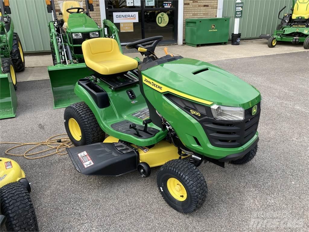 John Deere S100 Traktorklippere