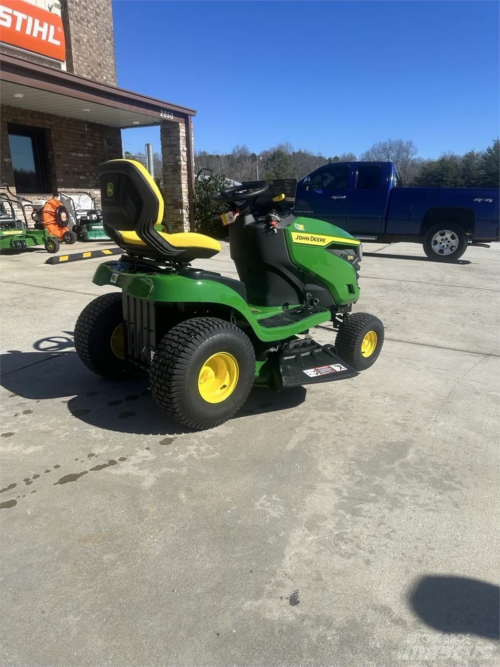 John Deere S110 Traktorklippere