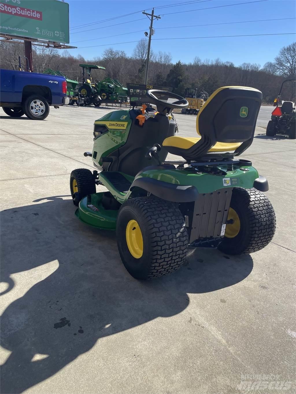 John Deere S130 Traktorklippere