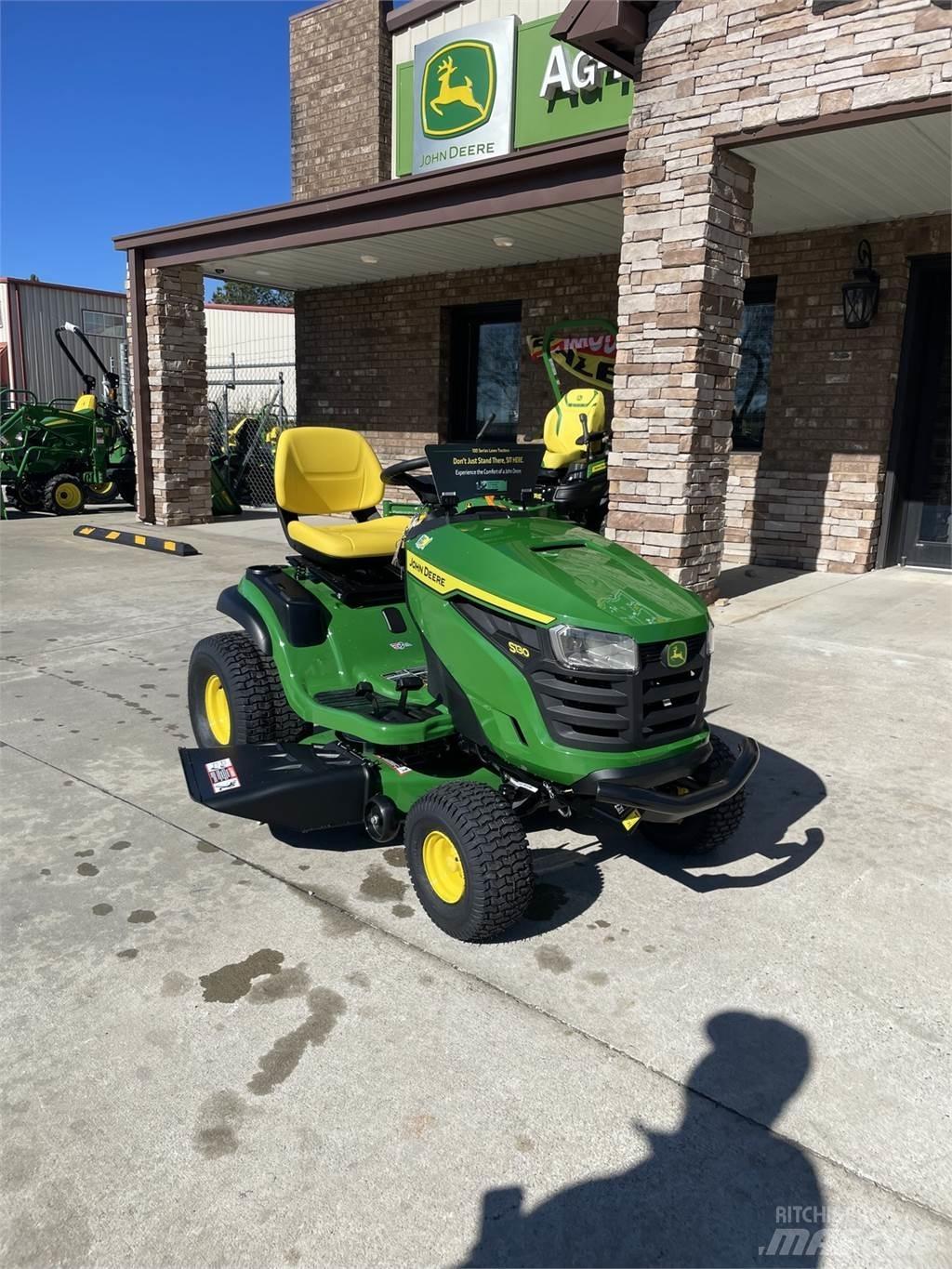 John Deere S130 Traktorklippere