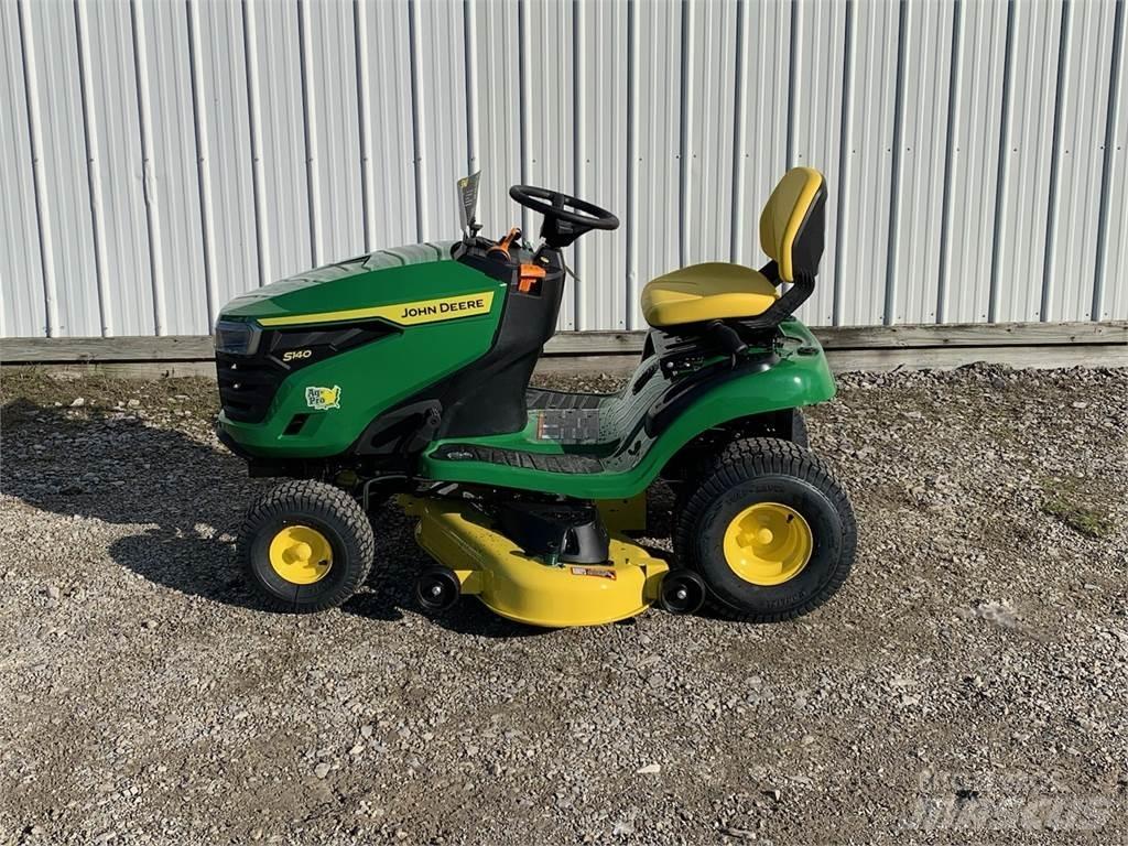 John Deere S140 Traktorklippere