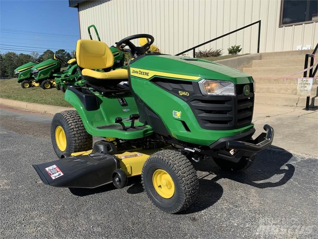 John Deere S140 Traktorklippere