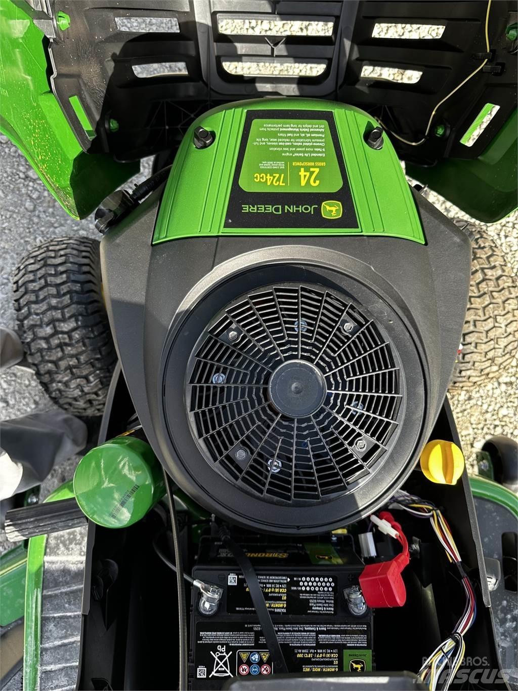 John Deere S160 Kompakte traktorer