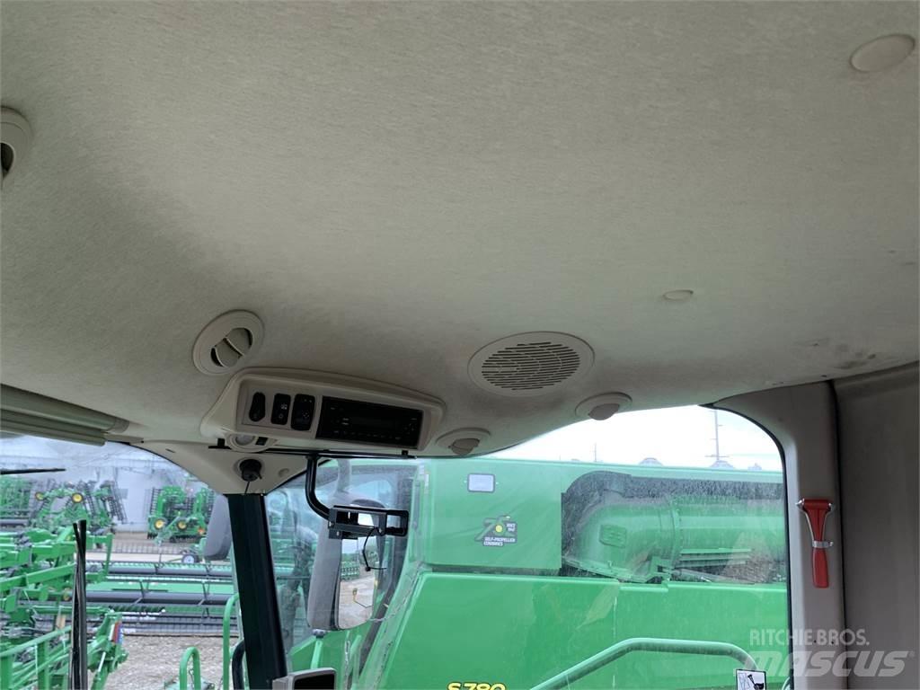 John Deere S680 Mejetærskere