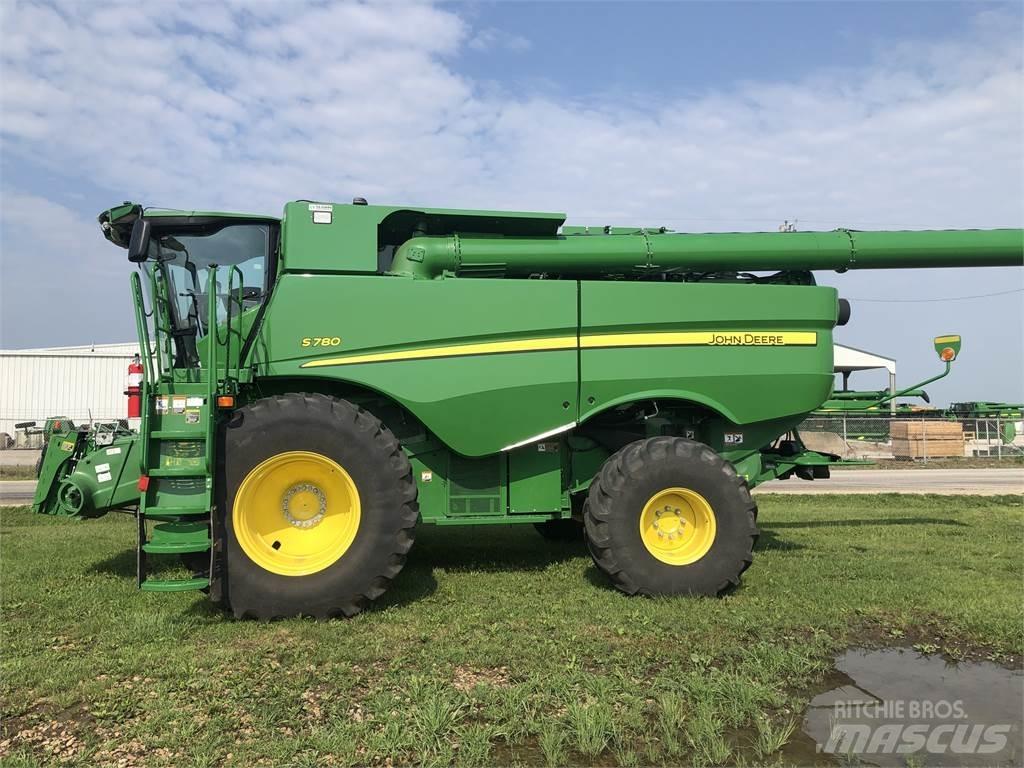 John Deere S780 Mejetærskere