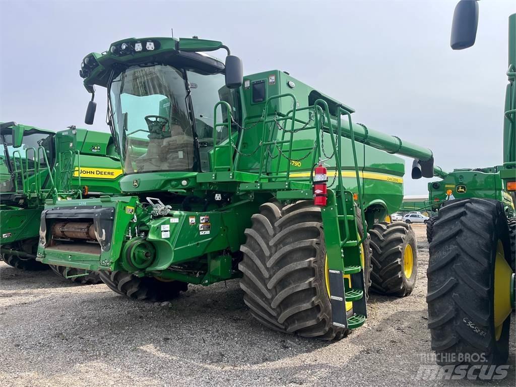 John Deere S790 Mejetærskere