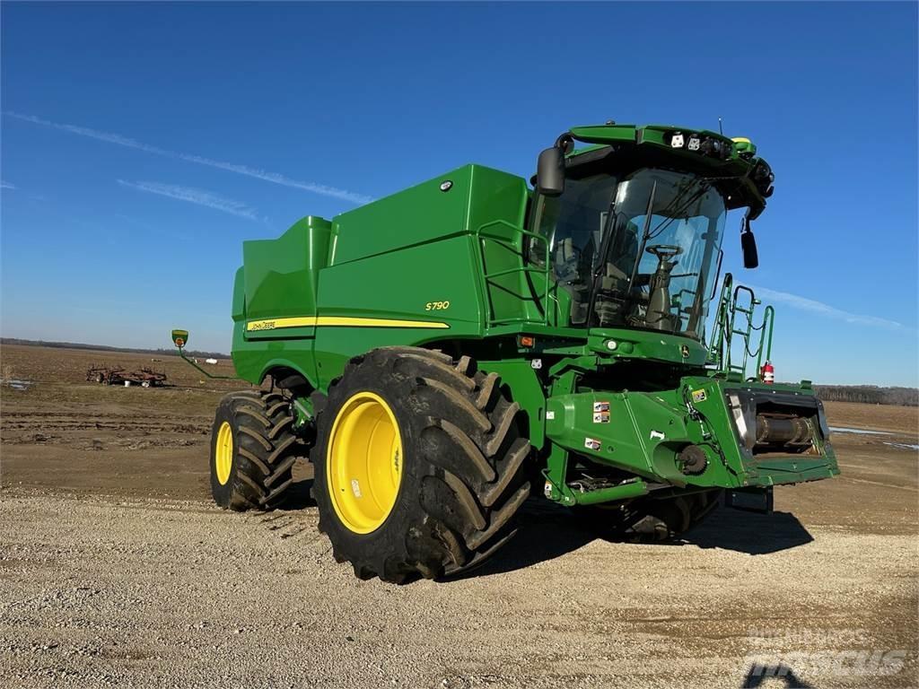 John Deere S790 Mejetærskere