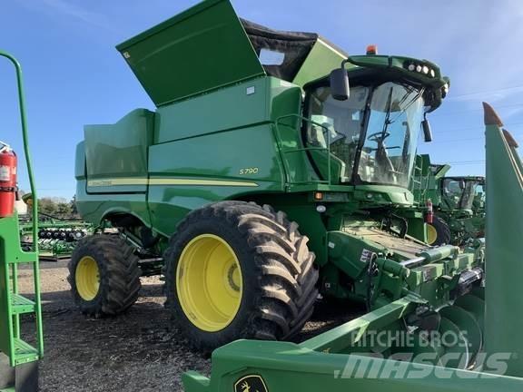John Deere S790 Mejetærskere