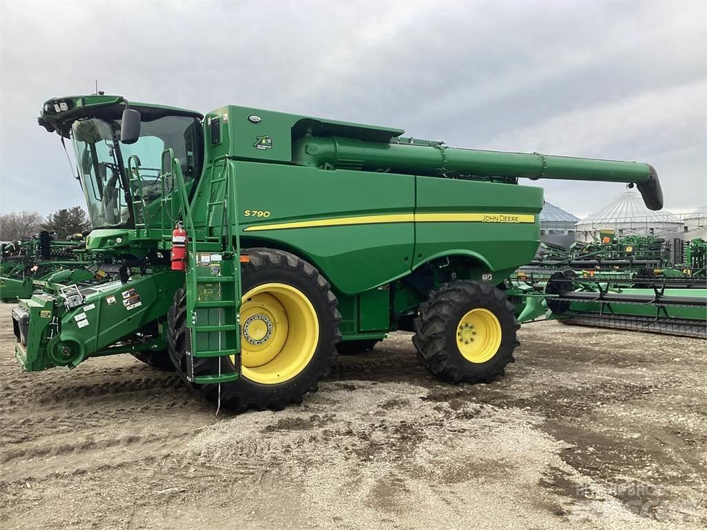 John Deere S790 Mejetærskere