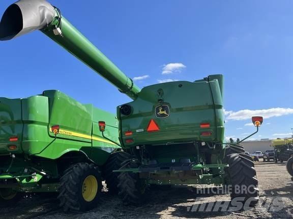 John Deere S790 Mejetærskere