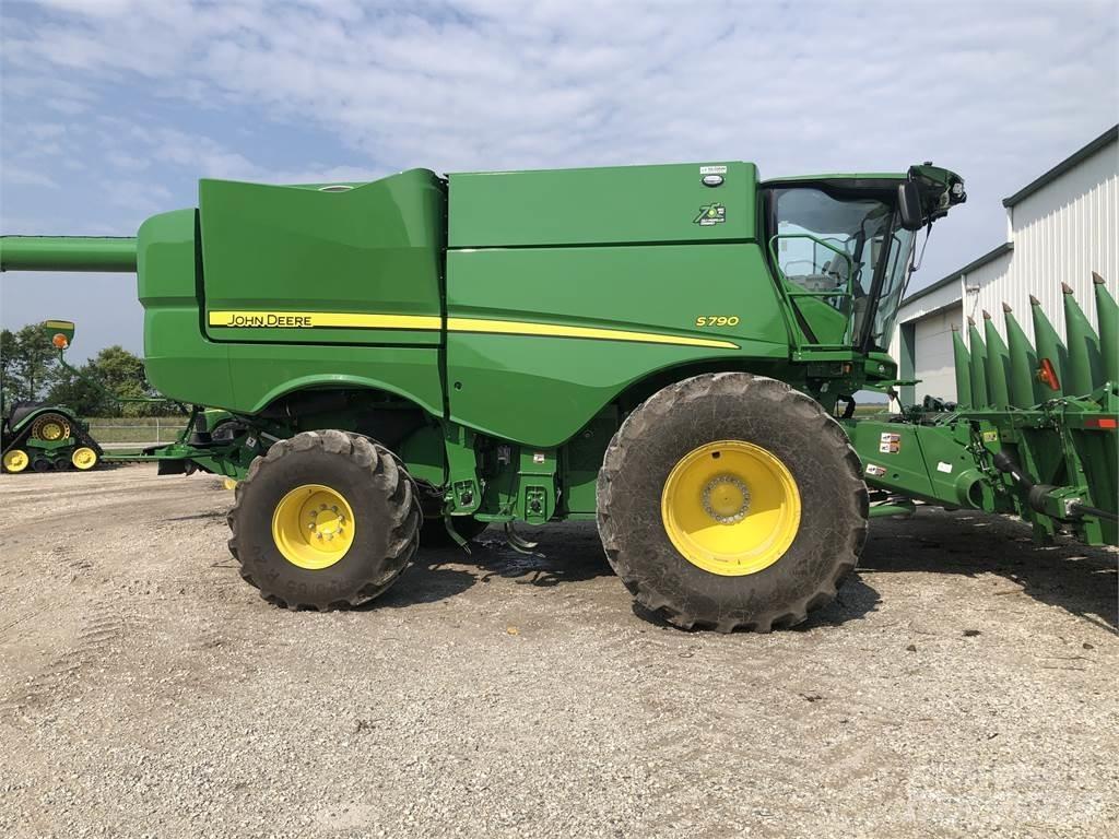 John Deere S790 Mejetærskere