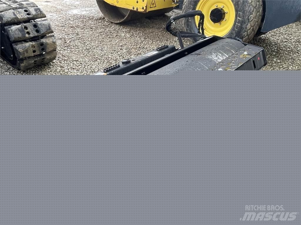 John Deere VR84C Entreprenør - Andet