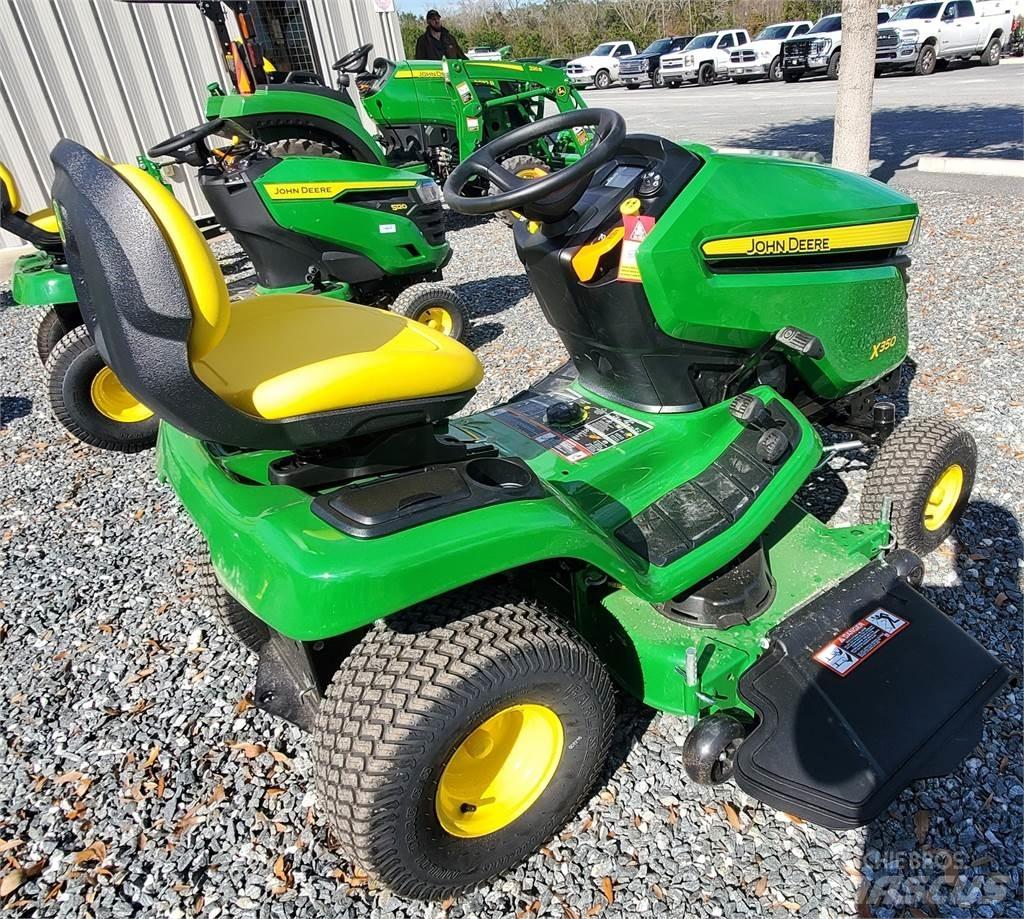 John Deere X350 Kompakte traktorer