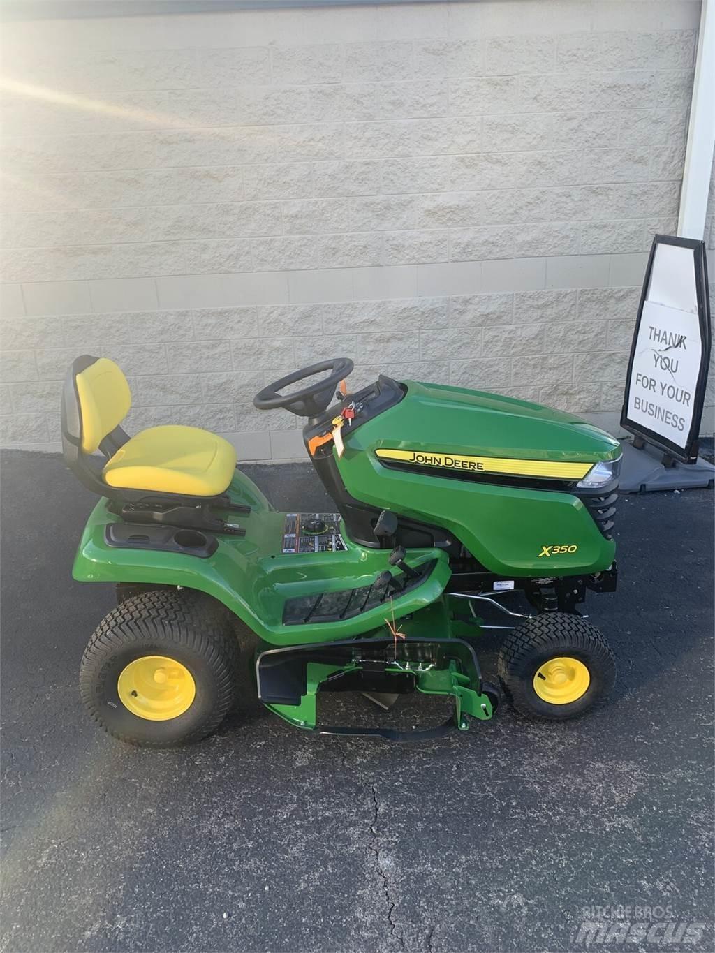 John Deere X350 Kompakte traktorer