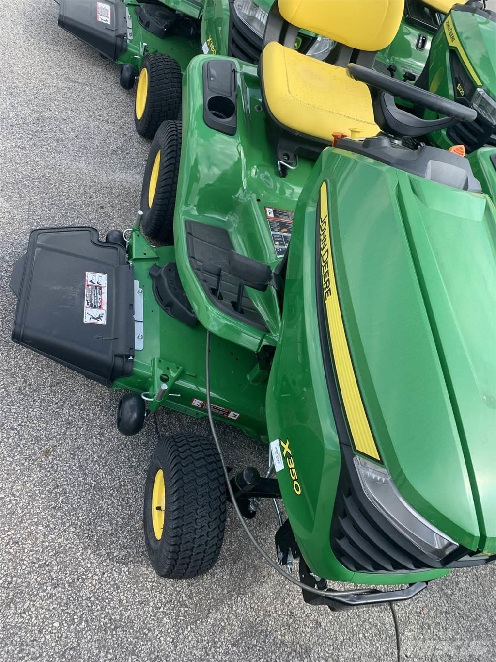 John Deere X350 Kompakte traktorer