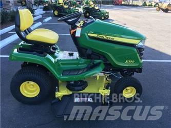 John Deere X350 Kompakte traktorer