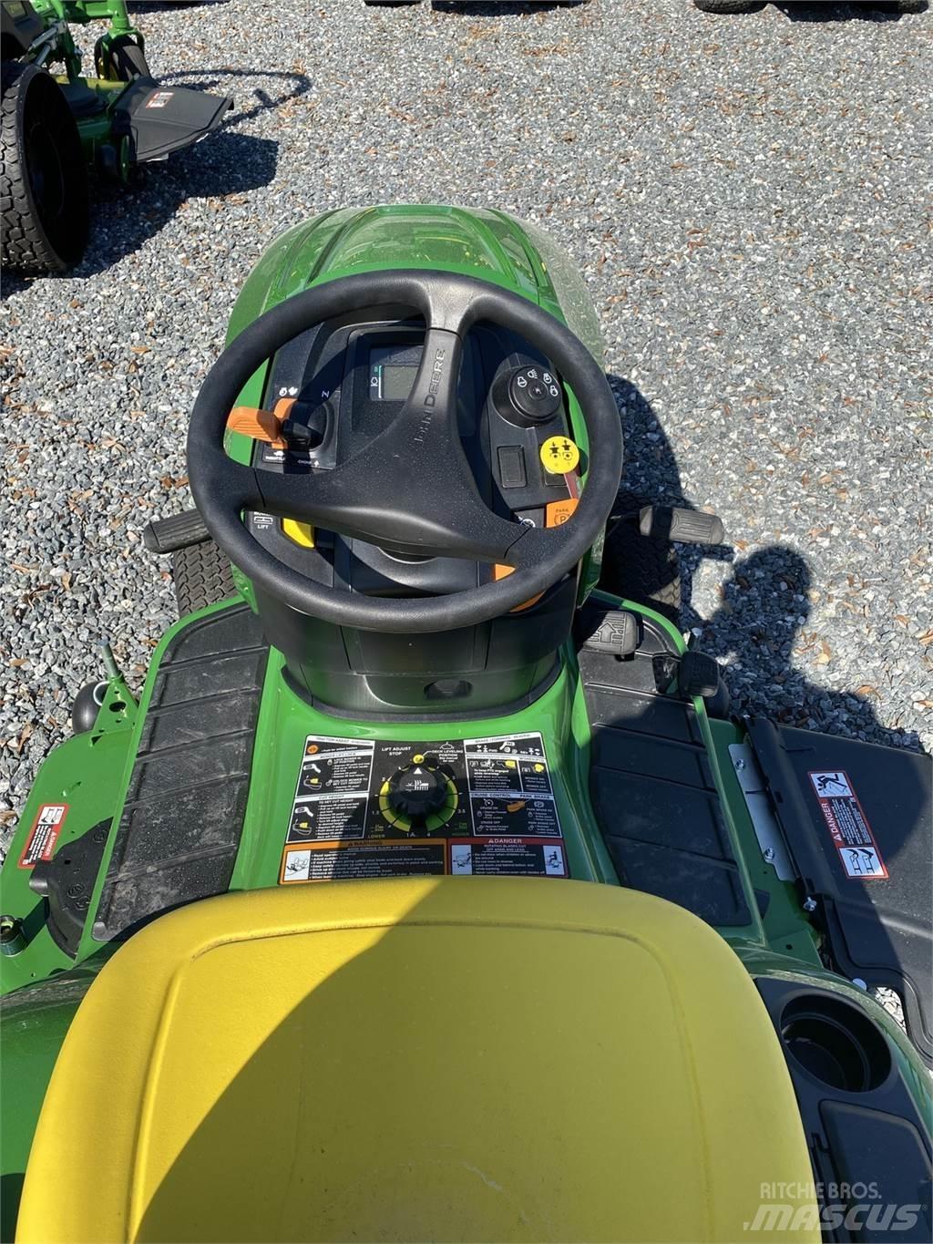 John Deere X350 Kompakte traktorer