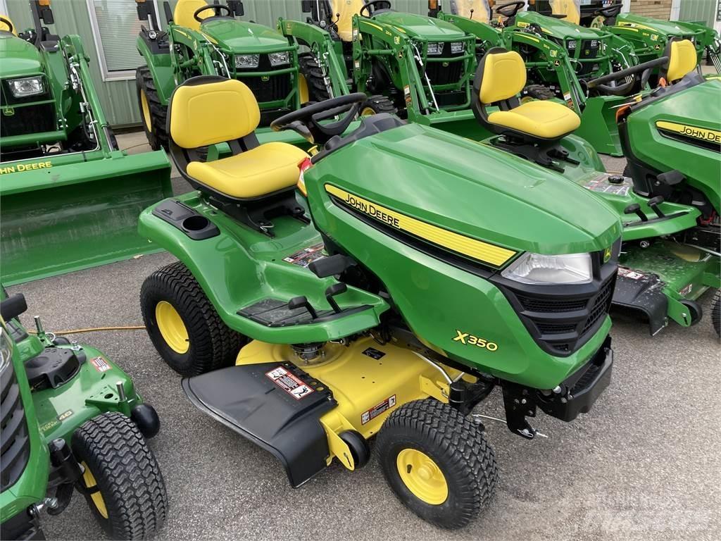 John Deere X350 Kompakte traktorer