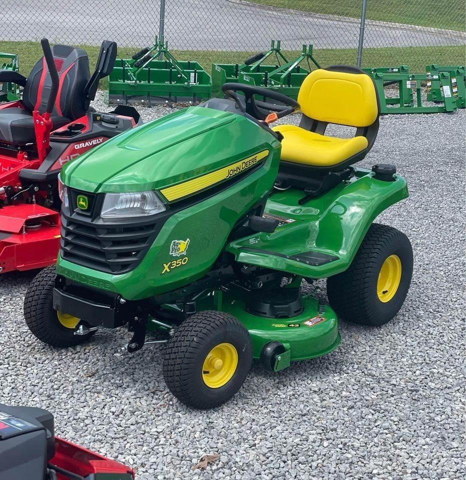 John Deere X350 Kompakte traktorer