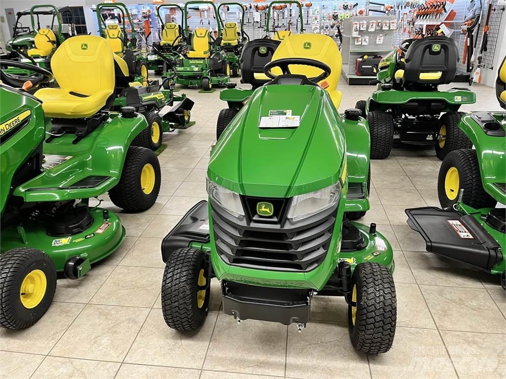 John Deere X370 Kompakte traktorer