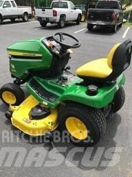 John Deere X380 Kompakte traktorer