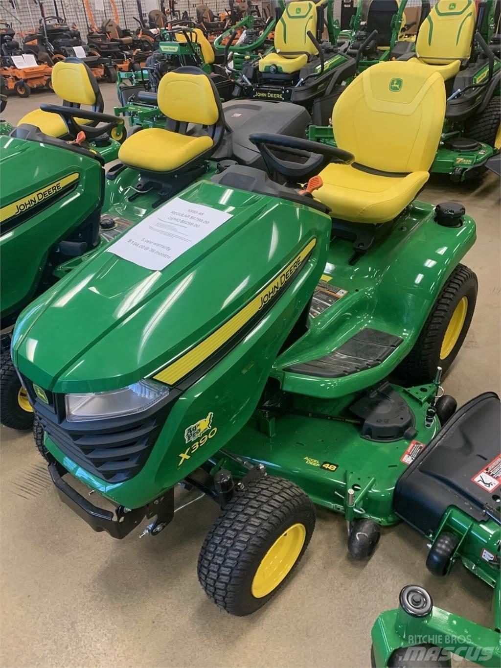 John Deere X390 Kompakte traktorer