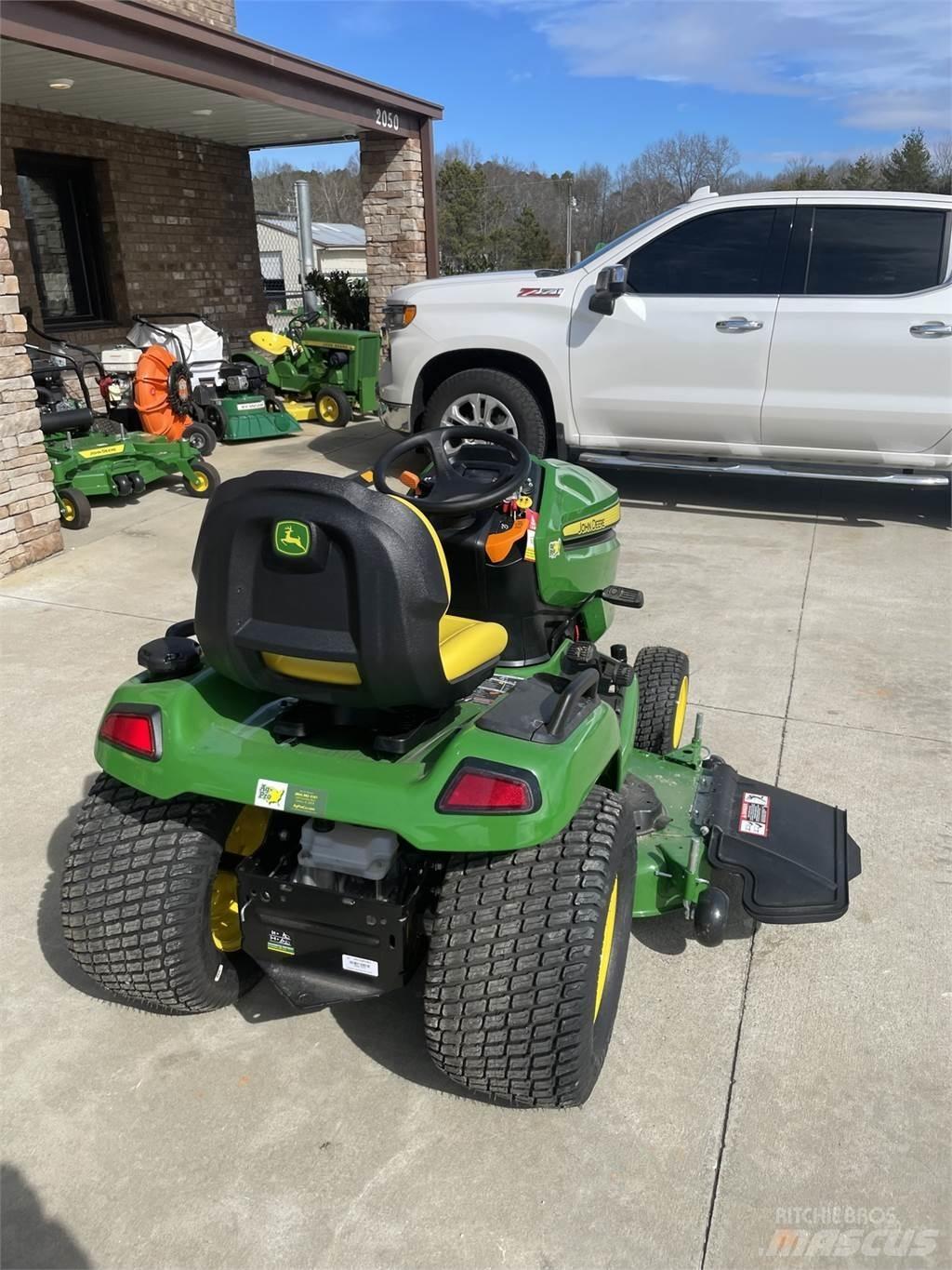 John Deere X570 Kompakte traktorer