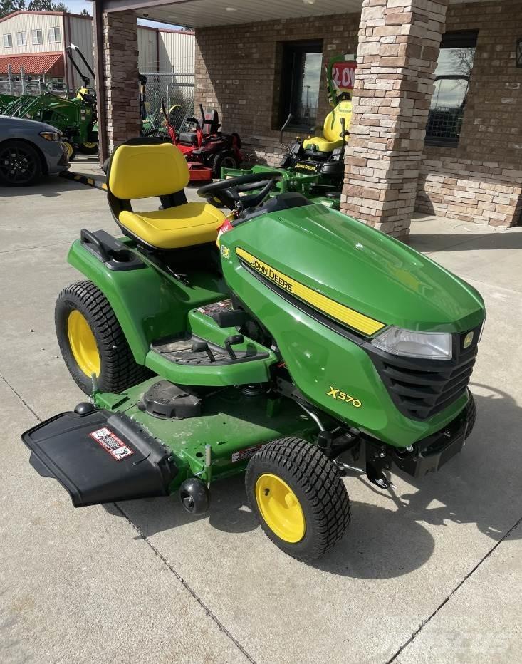 John Deere X570 Kompakte traktorer