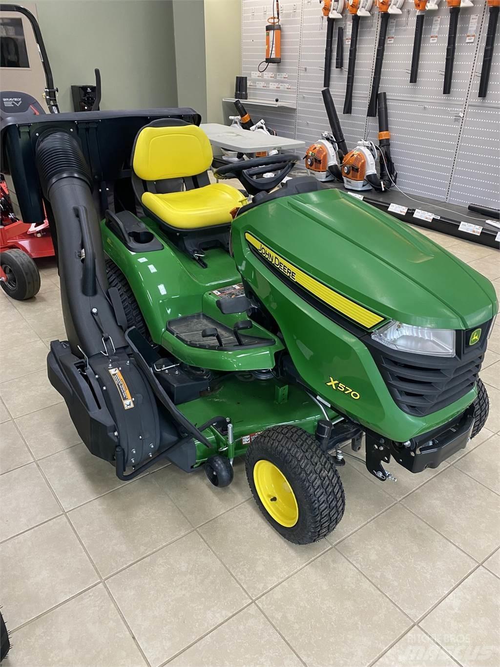 John Deere X570 Kompakte traktorer
