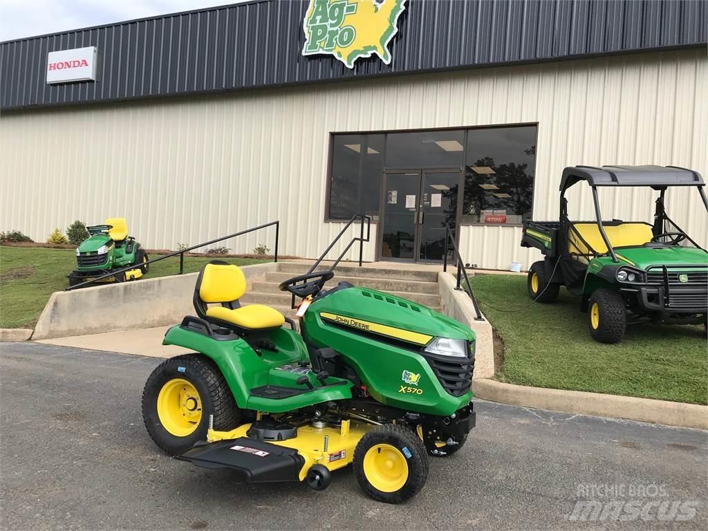 John Deere X570 Kompakte traktorer