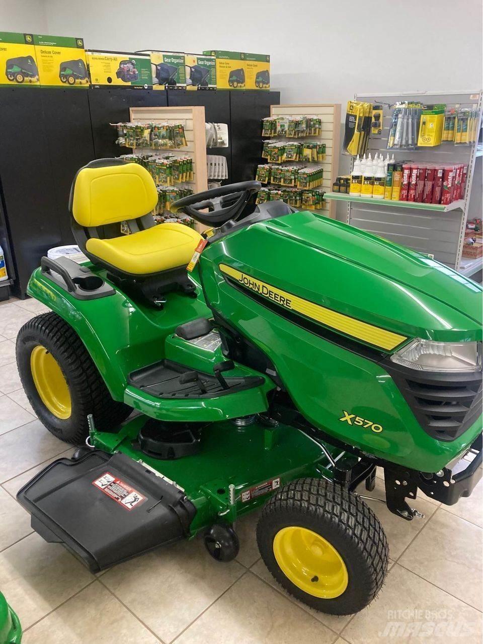 John Deere X570 Kompakte traktorer