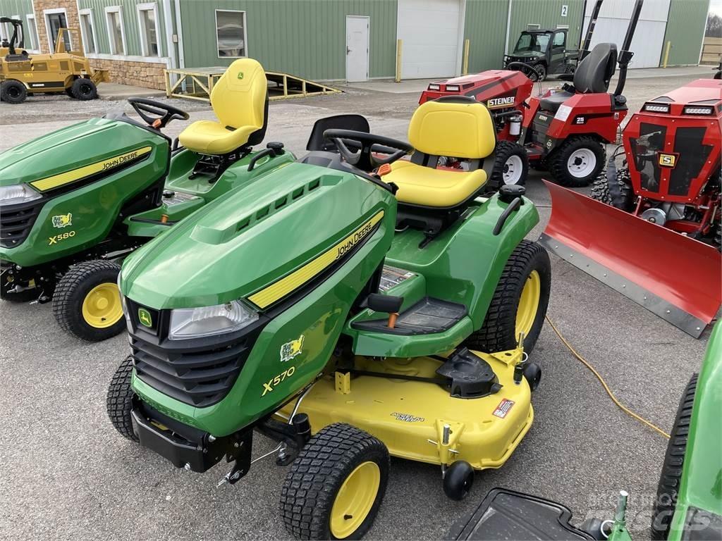 John Deere X570 Kompakte traktorer