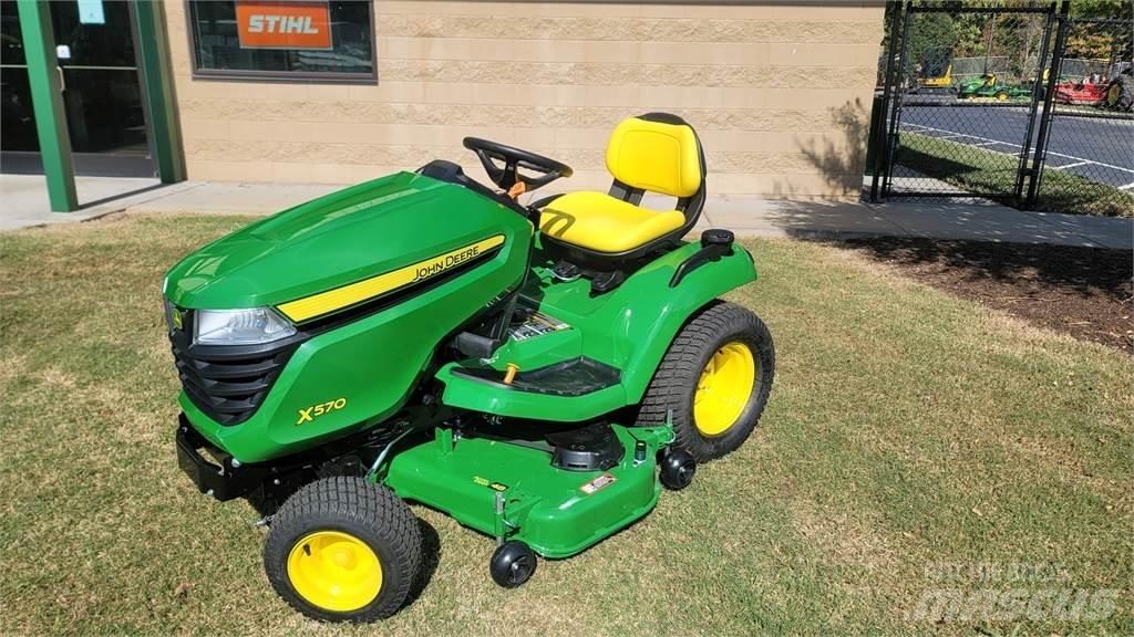 John Deere X570 Kompakte traktorer