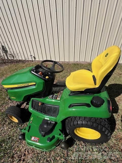 John Deere X580 Kompakte traktorer