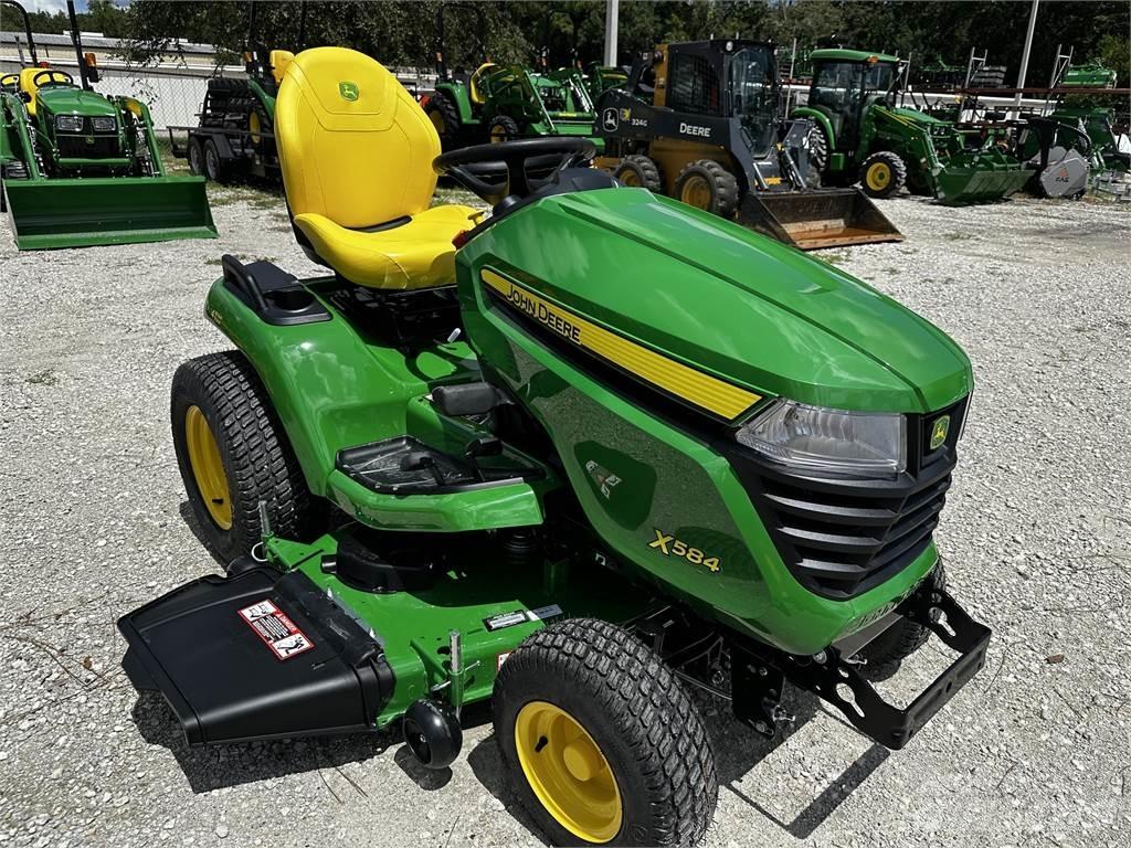 John Deere X584 Kompakte traktorer