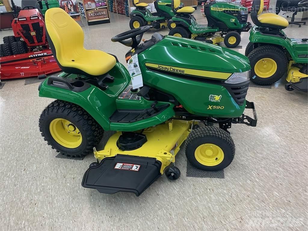 John Deere X590 Kompakte traktorer
