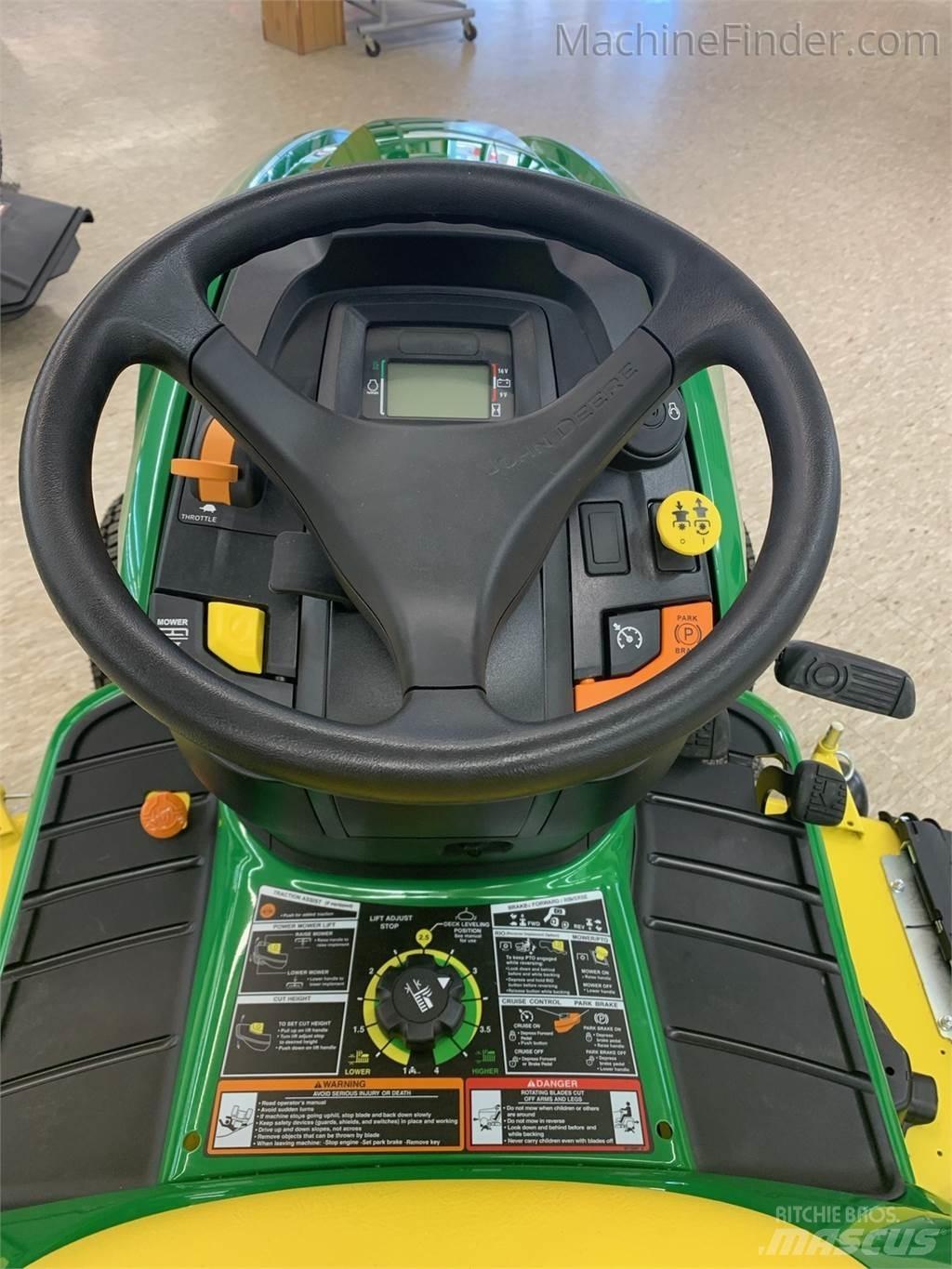 John Deere X590 Kompakte traktorer