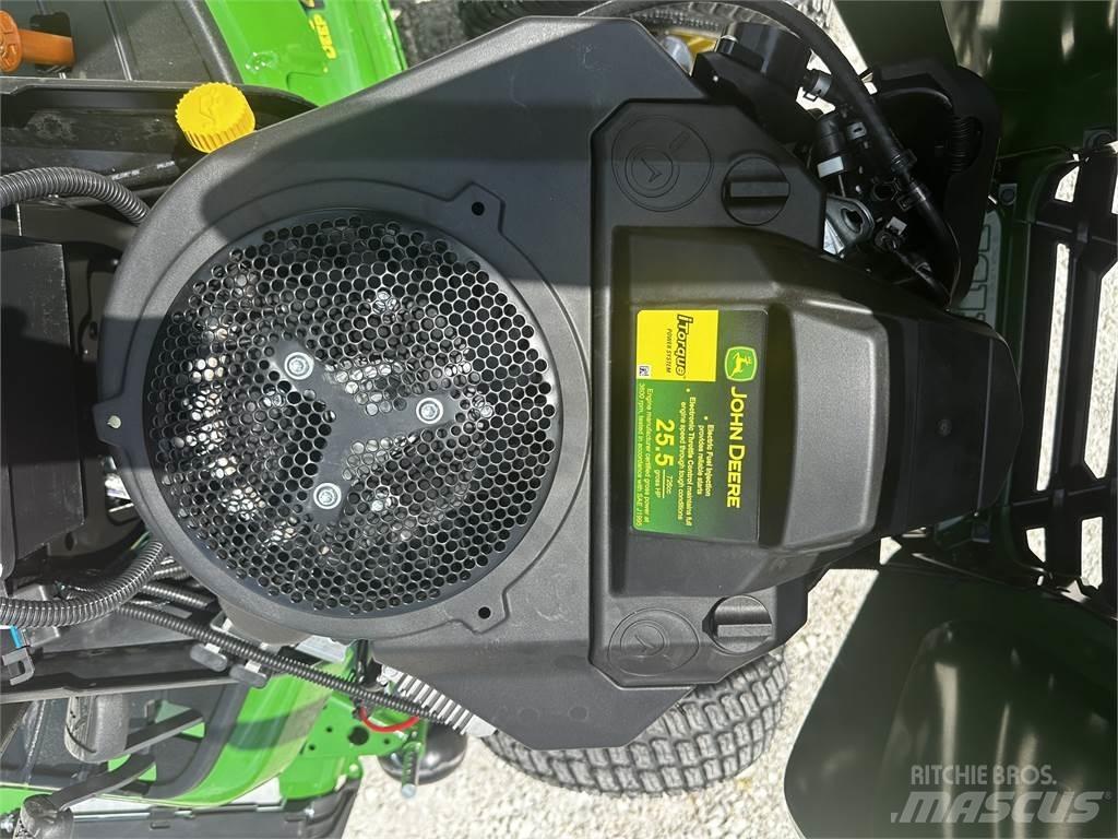 John Deere X590 Kompakte traktorer