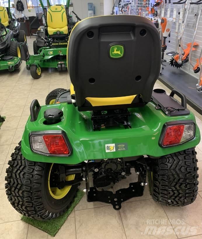 John Deere X739 Kompakte traktorer
