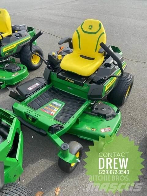 John Deere Z330R Zero-turn klippere