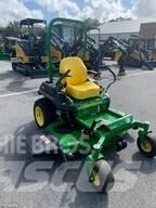 John Deere Z735E Zero-turn klippere